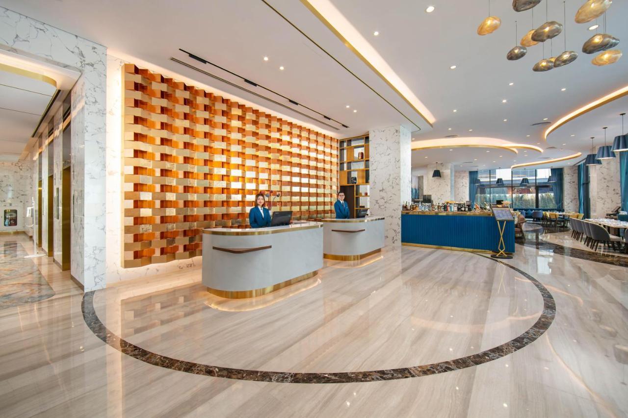 Moevenpick Living West Hanoi Bagian luar foto