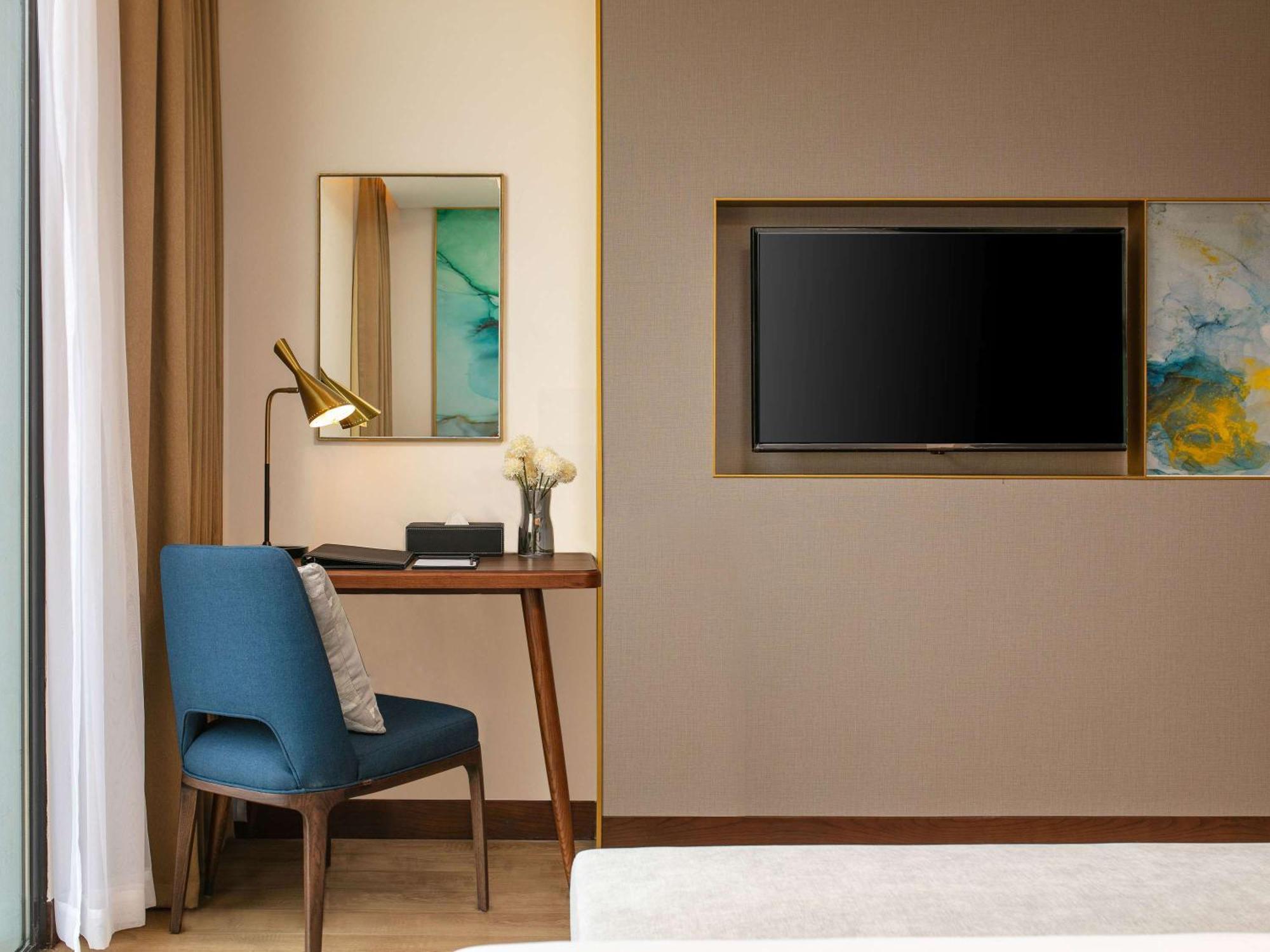 Moevenpick Living West Hanoi Bagian luar foto