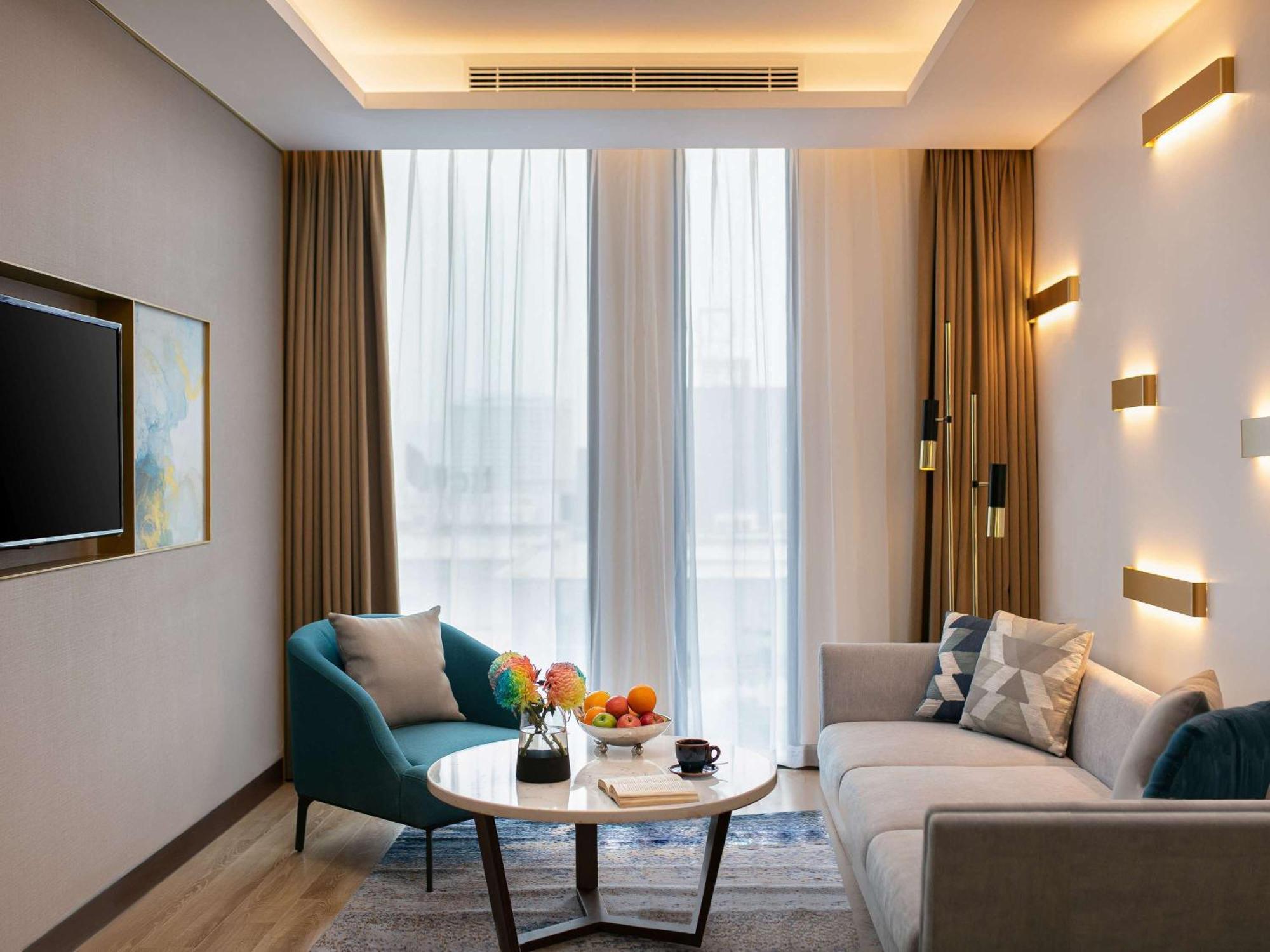 Moevenpick Living West Hanoi Bagian luar foto