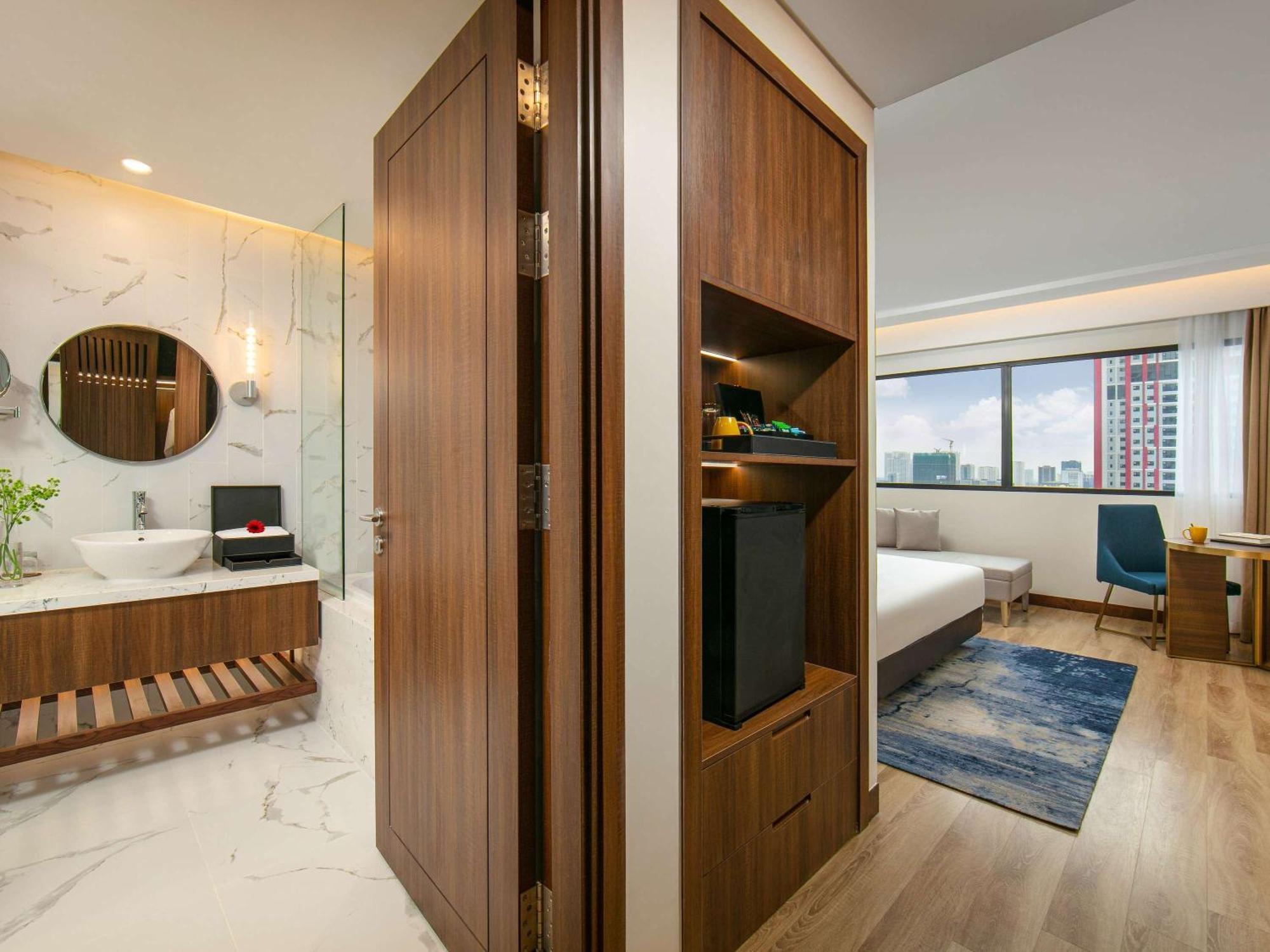 Moevenpick Living West Hanoi Bagian luar foto